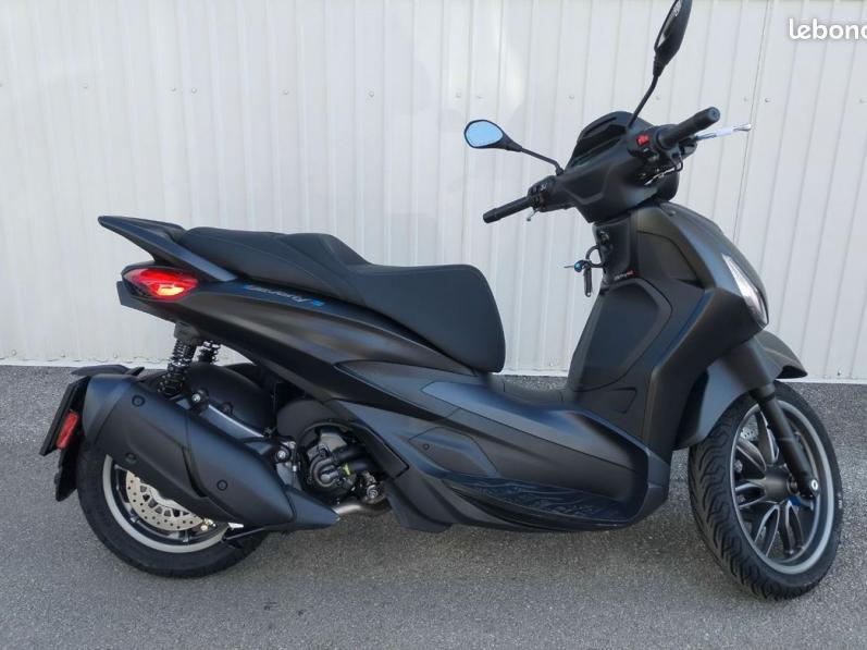 PIAGGIO BEVERLY S 310 HPE 160 KMS 2025 ETAT NEUF
