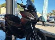 APRILIA 125 SR GT 1800 KMS 2025 COMME NEUF