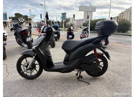 PIAGGIO LIBERTY S 50 Iget 2025 930 KMS COMME NEUF
